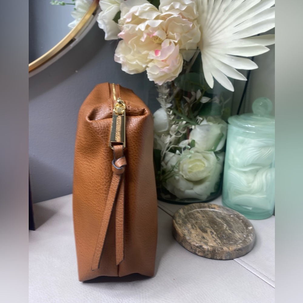 Steve Madden zipper bag